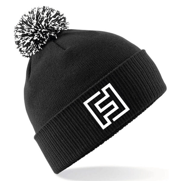 The Flat Chat Black/White Bobble Hat